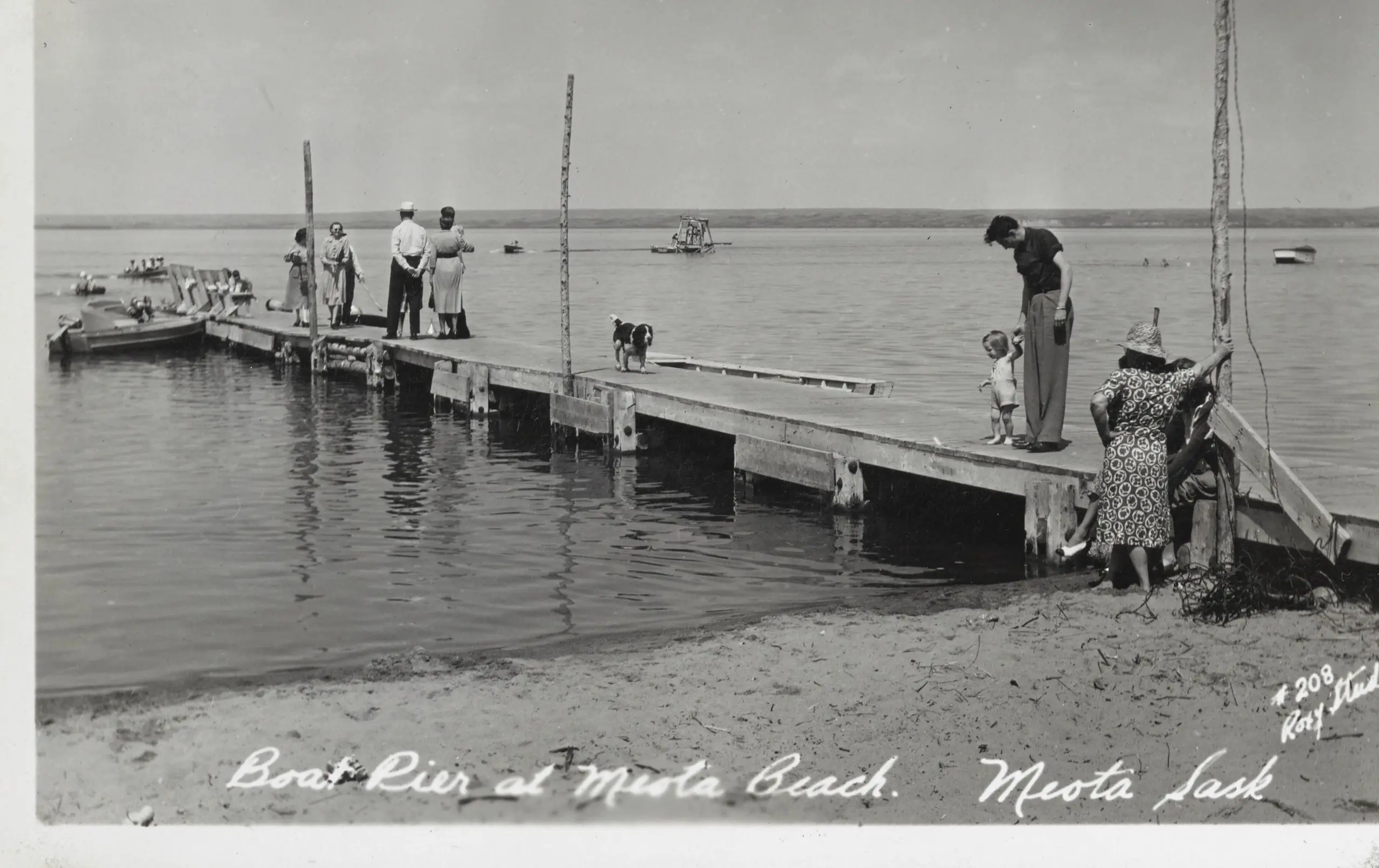 Boat pier at Meota Beach