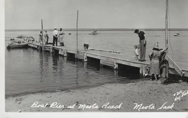 Boat pier at Meota Beach